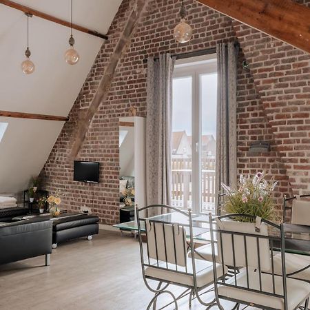 Amazing 2 Rooms Design Apartement Loft 예페르 외부 사진